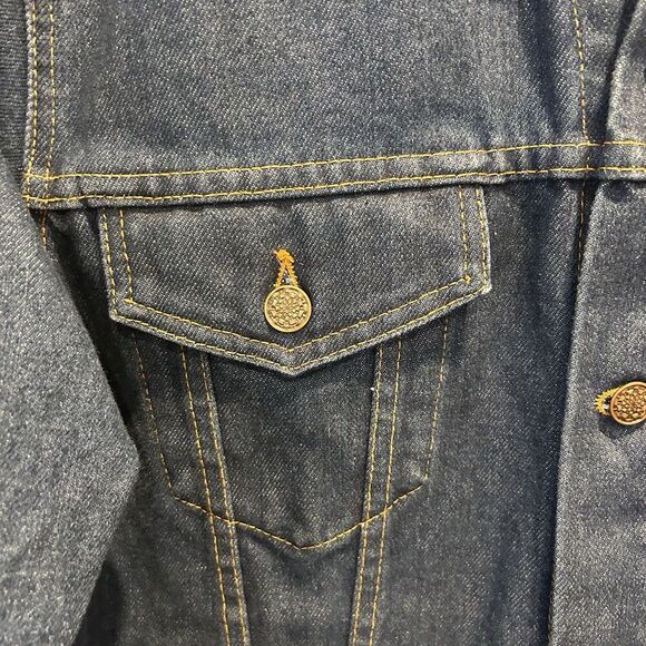 Vintage Big Mac Trucker Jacket Mens Blue Denim Dark Wash 90s USA 46L - Picture 2 of 8